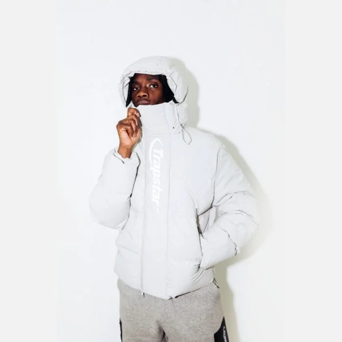 Trapstar-Hyperdrive-Technical-Quilted-Jacket-Black-2.webp Trapstar Hyperdrive Technical Quilted Jacket Black - Image 3